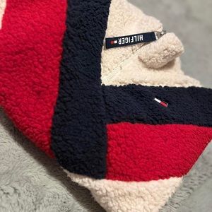 Tommy Hilfiger quarter zip Sherpa size M